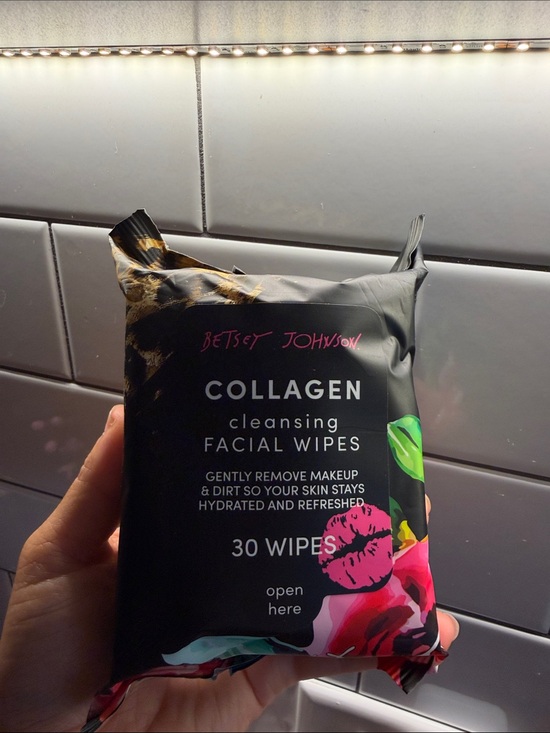 Betsey Johnson Other - Betsey Johnson Black Pack with Pink and Green Floral Collagen Facial Wipes